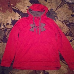 Men’s medium Under Armour hoodie
